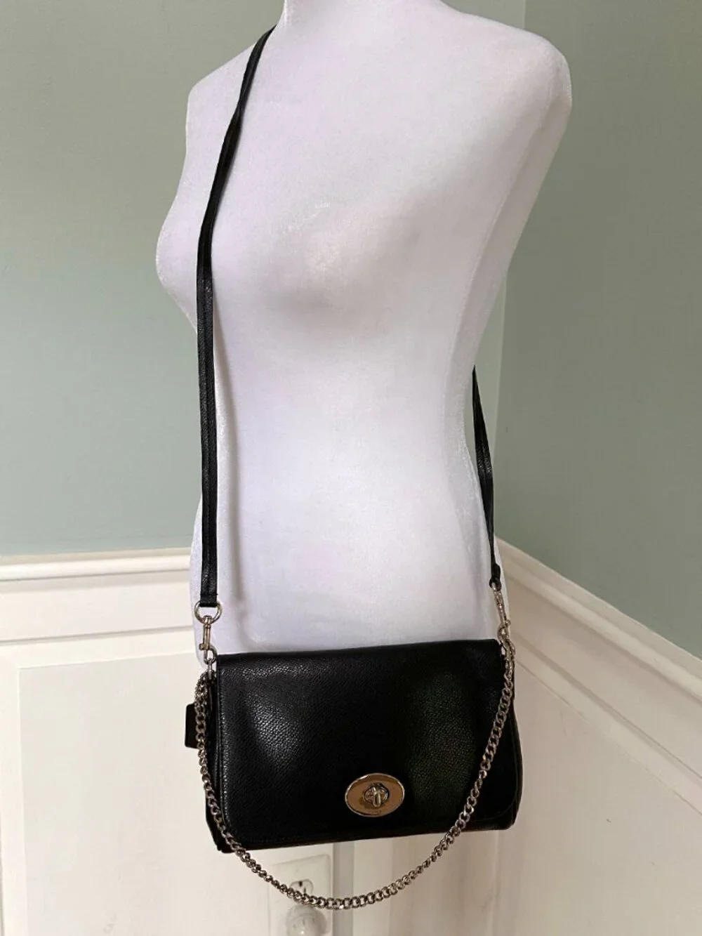 Coach Mini Ruby Crossbody Bag Black Pebbled Leather Turnlock F34604